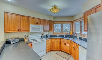 254 Crawford Ridge Rd 3, Carroll, NH 03575