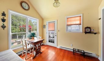 57 S TERRACE Ave, Maple Shade, NJ 08052