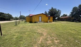 115 Duggan Ave, Anton, TX 79313