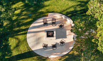 301 22nd St NW, Austin, MN 55912