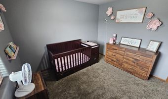 906 SW 16th Ave, Aberdeen, SD 57401