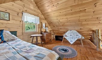 625 Mcgrath Pond Rd, Belgrade, ME 04917