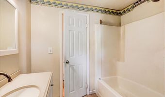 325 Meinzer St, Aberdeen, NJ 07747