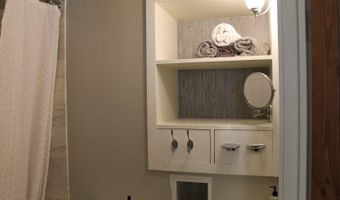 131 Main St 509, Burlington, VT 05401