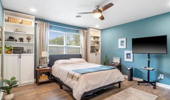 1203 SE Benton St, Bentonville, AR 72712