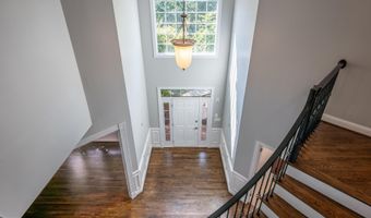 20262 KIAWAH ISLAND Dr, Ashburn, VA 20147