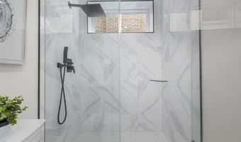 3916 8TH St NW B, Washington, DC 20011