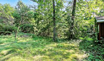 24952 W Island Dr, Antioch, IL 60002