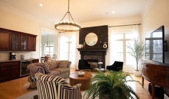 99 Elizabeth St, Agawam, MA 01030