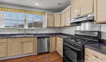 535 5th St, Chester, SC 29706