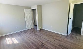 167 Fairgreen Dr, Amherst, NY 14228
