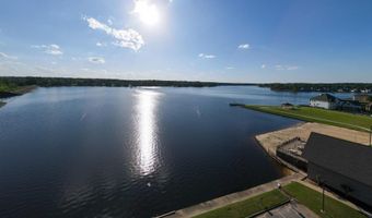 7901 S Shoreline Blvd, Benton, AR 72019