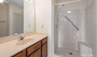 4805 Breakers Ln, Asheville, NC 28806