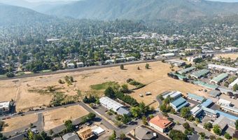 385 Williamson Way, Ashland, OR 97520