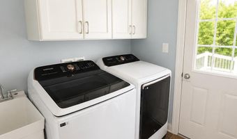 43100 ADDLESTONE Pl, Ashburn, VA 20148