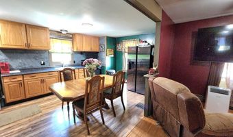 18 Demers St, Berlin, NH 03570