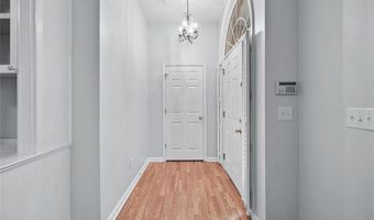 1245 CREEK FOREST Ln 8, Austell, GA 30106