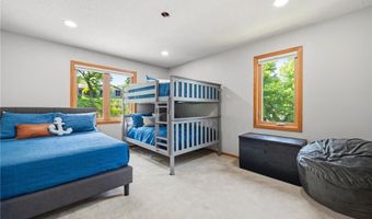613 S Darling Ln NW, Alexandria, MN 56308