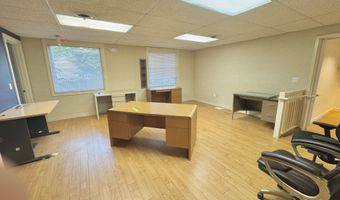 160 Wolcott St, Bristol, CT 06010