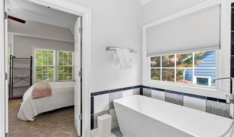 374 Ivy Glen Cir, Avondale Estates, GA 30002