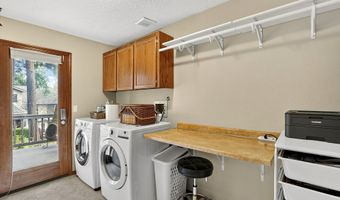 6656 SW 162ND Dr, Beaverton, OR 97007