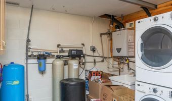 19948 W Glenn Hwy, Chickaloon, AK 99674