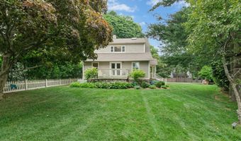 139 Holmes Ave, Darien, CT 06820