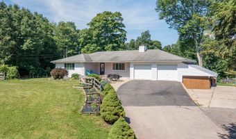 102 Pumpkin Hill Rd, Ashford, CT 06278