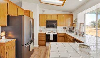 21930 Mohican Ave, Apple Valley, CA 92307