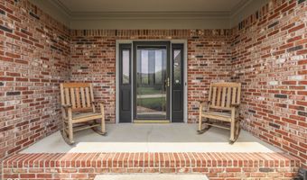 8888 Classic View Dr, Indianapolis, IN 46217