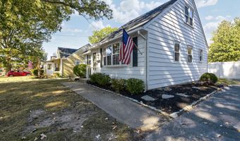 305 W 4TH Ave, Barrington, NJ 08007