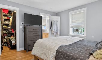 135 Russett Rd 1, Boston, MA 02132