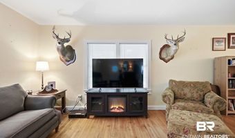 402 E 11th St, Bay Minette, AL 36507