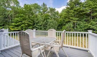 8 Alden Dr 8, Berlin, MA 01503