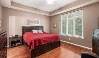 801 Whetstone Ct, Bellefontaine, OH 43311