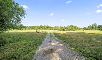 6011 Castle Rd, Alexandria, OH 43001