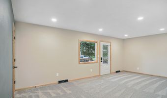 12857 387th Ave, Aberdeen, SD 57401