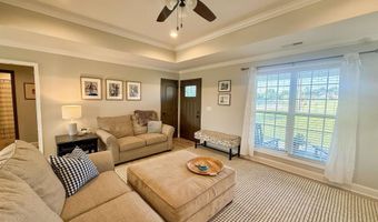 444 Granite Cir, Albertville, AL 35950
