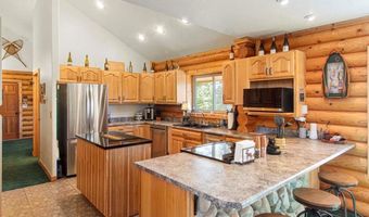 1650 Crown Point Pkwy, Cascade, ID 83611