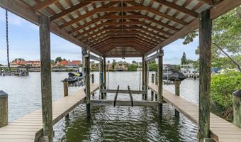 811 BIRDIE Way, Apollo Beach, FL 33572
