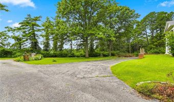 3 Topwood Dr, Ballwin, MO 63011