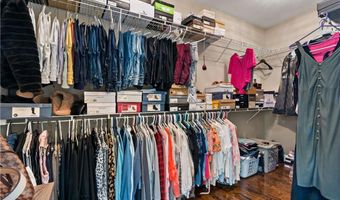 54 Michael Dr, Bristol, RI 02809