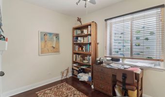 40418 N South Newport Dr, Antioch, IL 60002