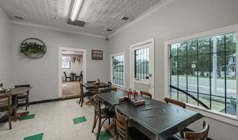 16401 Goodes Bridge Rd, Jetersville, VA 23002