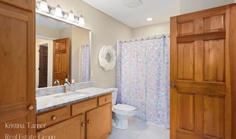 4797 Sunflower Ridge Dr NE, Ada, MI 49301