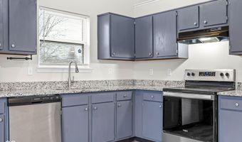 7358 Glendale Dr, Avon, IN 46123