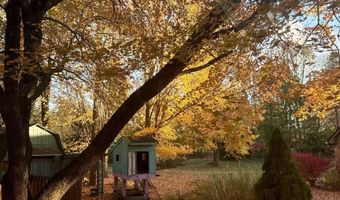 263 Queensway Dr, Avon, IN 46123