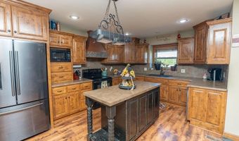 13874 NE County Road 353, Adrian, MO 64720