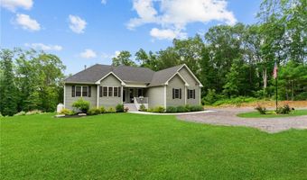 52 Pine Swamp Rd, Cumberland, RI 02864