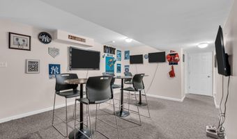 12 Brittany Dr, Bayville, NJ 08721